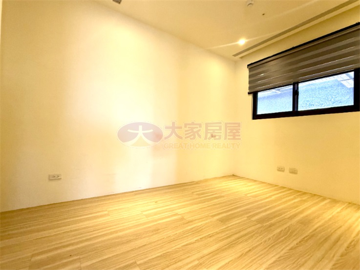 ???卓悅聯盟???中路京懋1號次高層景觀3房車房屋室內格局與周邊環境
