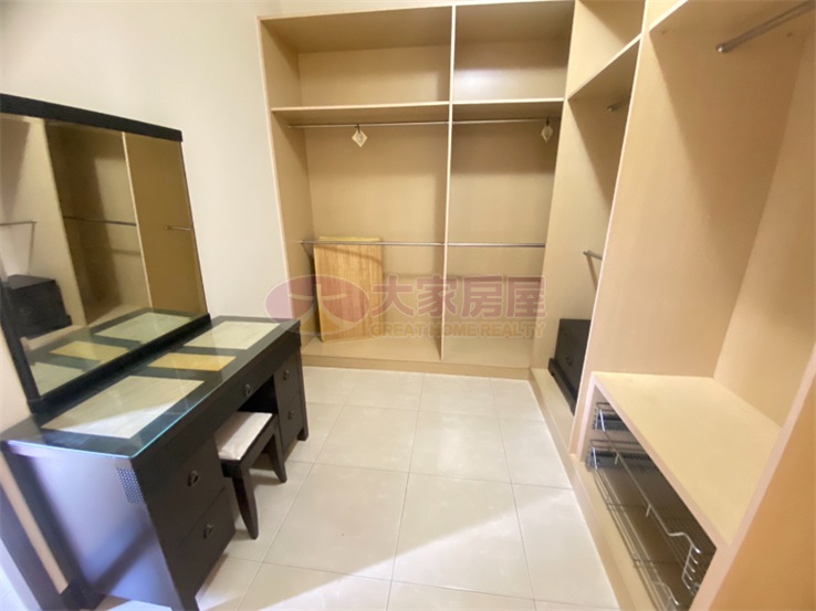 介壽路邊間別墅房屋室內格局與周邊環境