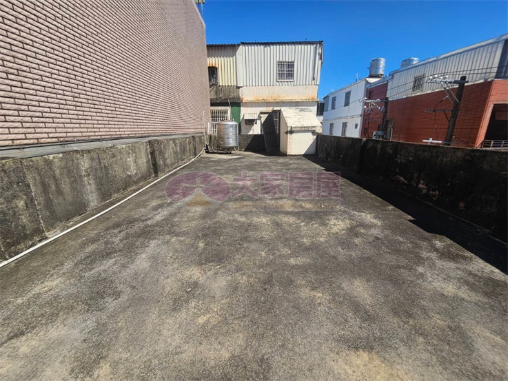 八德建國路邊間透天房屋室內格局與周邊環境