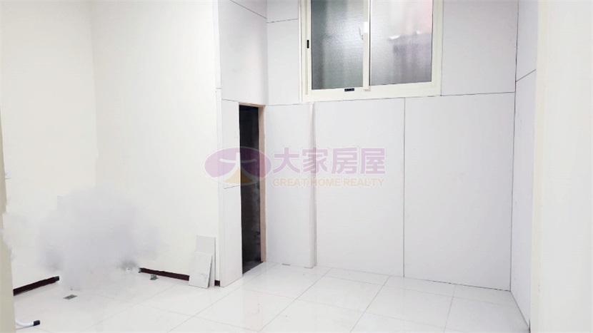 后里市區九套房+店面房屋室內格局與周邊環境