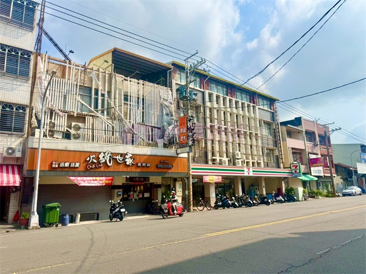 虎尾正林森路上黃金店面房屋室內格局與周邊環境