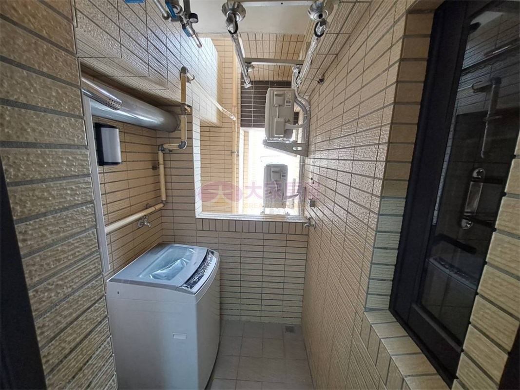 鎧將富都心全新2房房屋室內格局與周邊環境