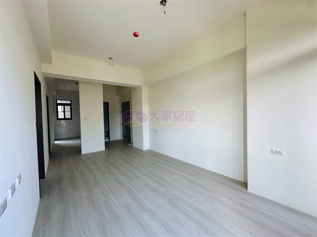 全新未住大兩房兩衛採光戶房屋室內格局與周邊環境