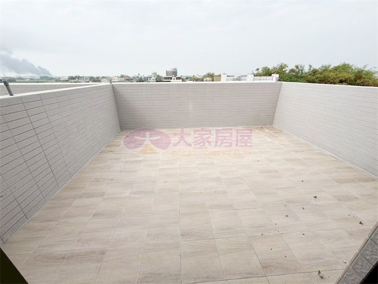 大村全新前院店墅4房屋室內格局與周邊環境