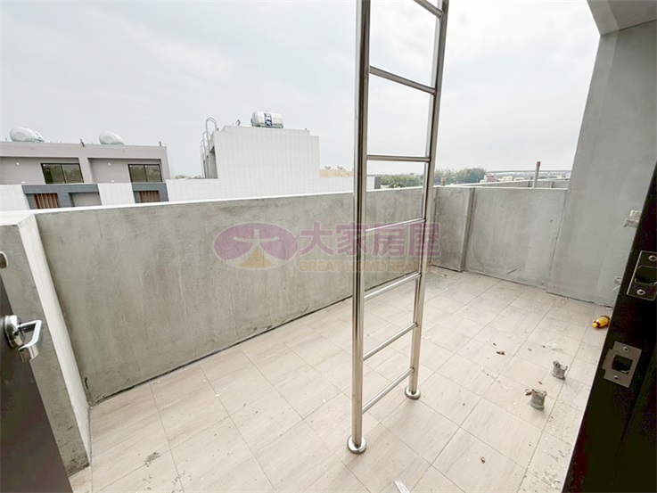 大村全新前院店墅6房屋室內格局與周邊環境