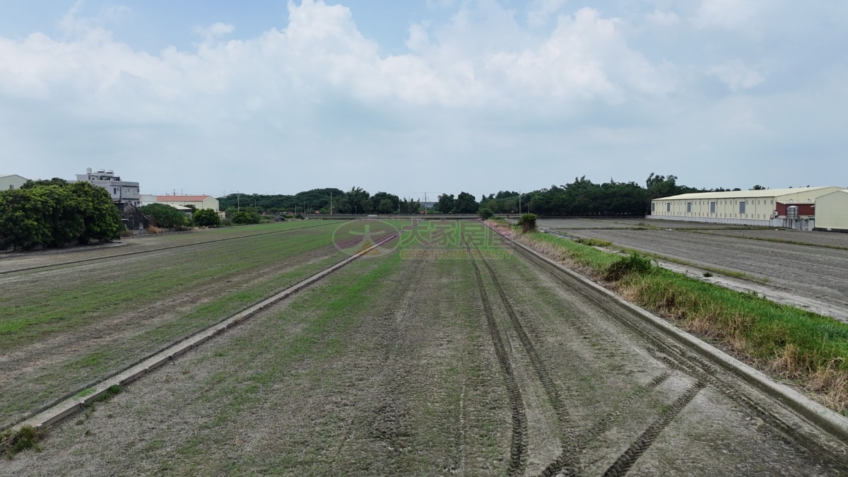 土庫145縣道旁5.14分農地房屋室內格局與周邊環境