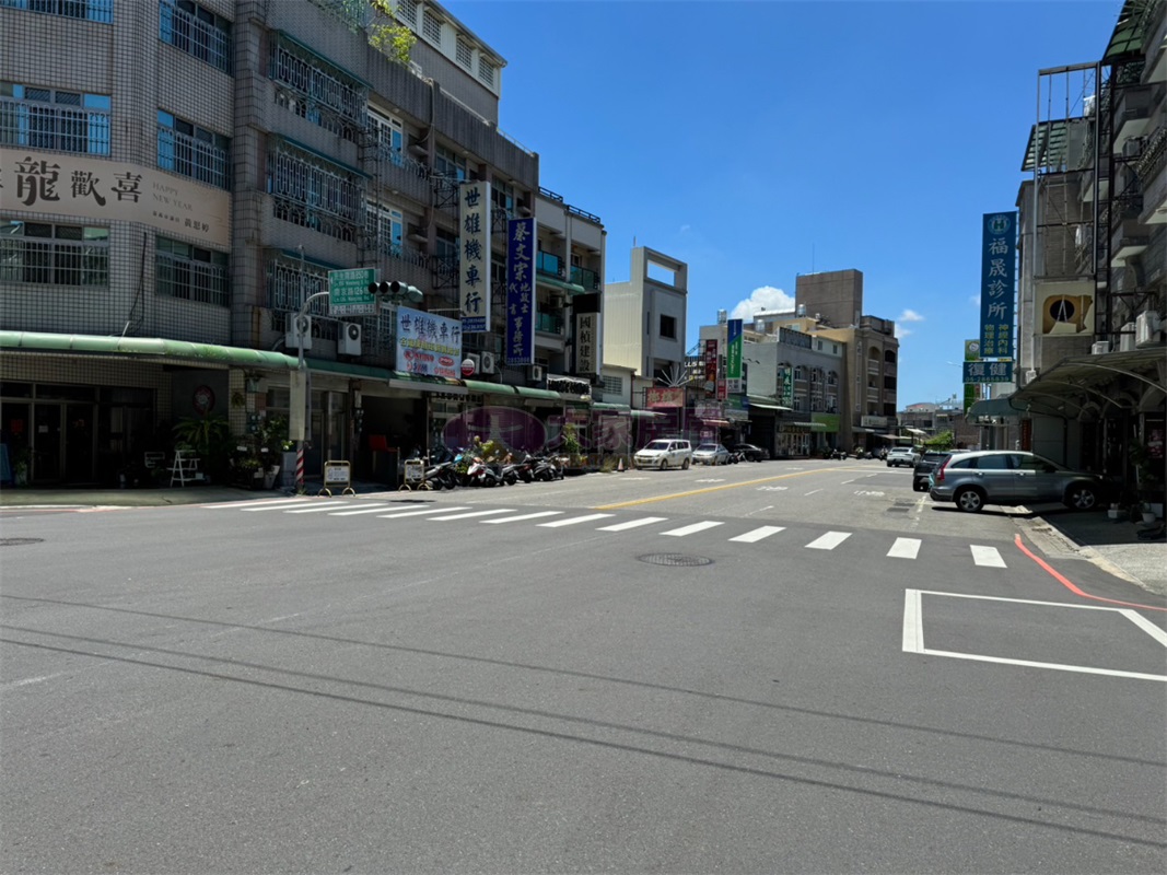 嘉義市南京路幸福公寓房屋室內格局與周邊環境