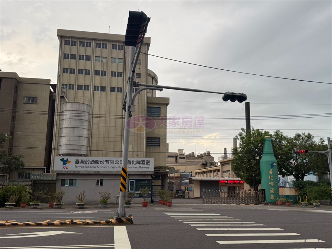 台南善化成功新村4房平車房屋室內格局與周邊環境