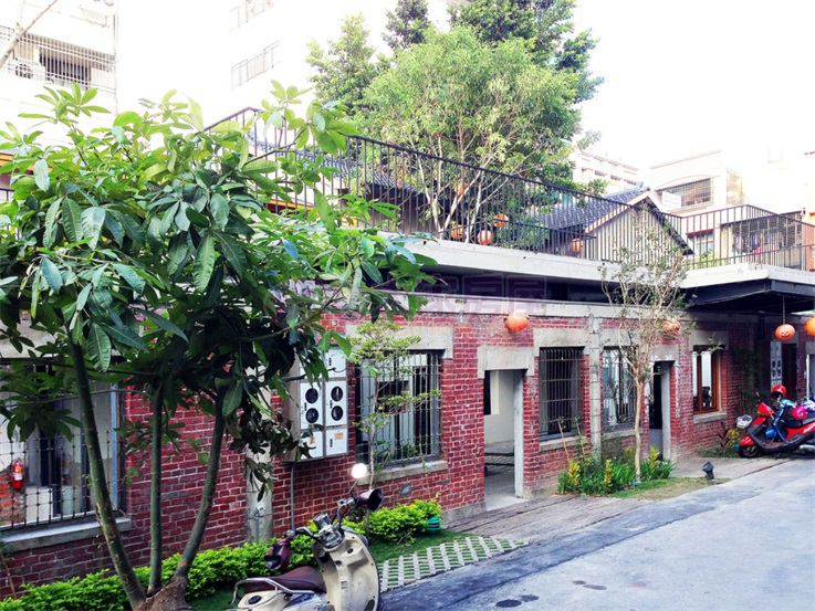 西區昇平街獨棟大空間金店面房屋室內格局與周邊環境