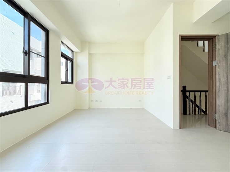 山水湖居|溪湖全新孝親美墅A房屋室內格局與周邊環境