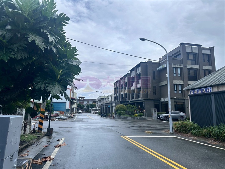 關山嘟嘟好建地房屋室內格局與周邊環境