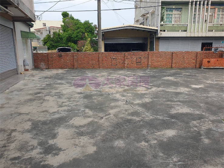 快來買!仁德嘉藥116坪建地房屋室內格局與周邊環境