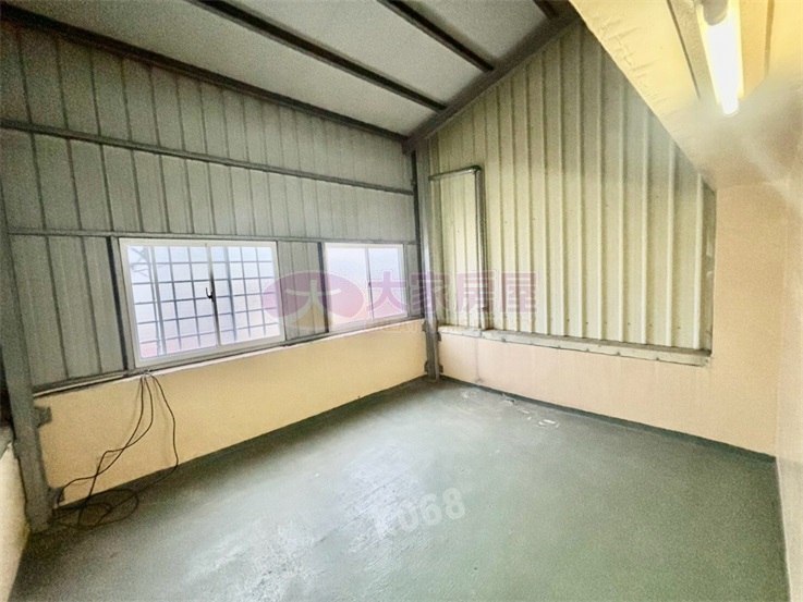 湖內文賢國小靜巷車庫透天房屋室內格局與周邊環境